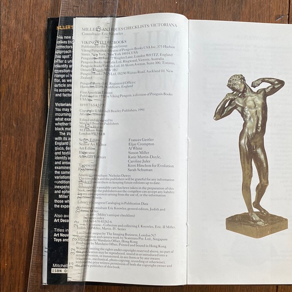 Antiques Checklist Victoriana Book - Picture 4 of 5